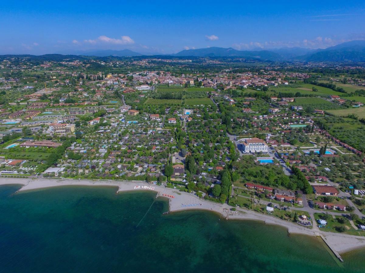 Relais Rosa Dei Venti -Ciao Vacanze- Aparthotel Moniga del Garda Esterno foto