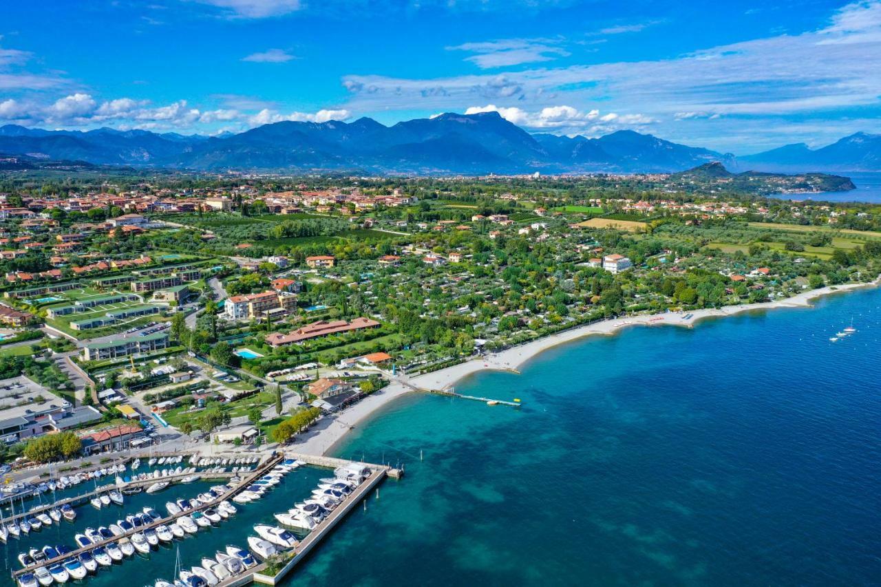 Relais Rosa Dei Venti -Ciao Vacanze- Aparthotel Moniga del Garda Esterno foto